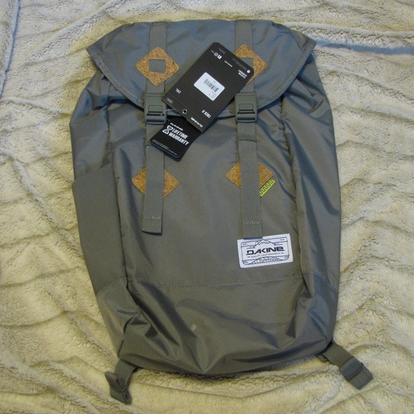 dakine trek ii backpack